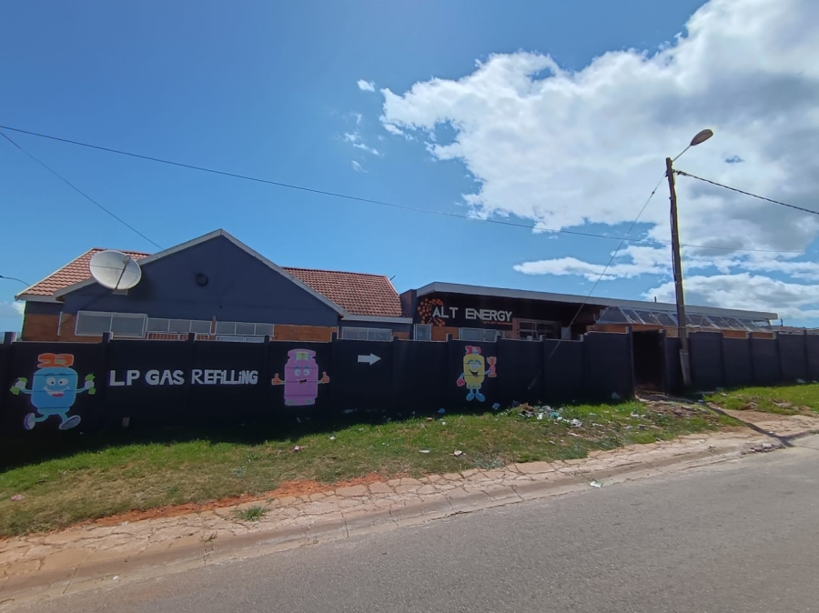 Commercial Property for Sale in Rosedale Eastern Cape